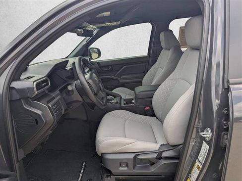 Used 2025 Toyota Tacoma SR5 AWD/4WD image 14