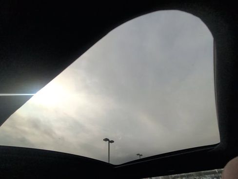 Used 2017 Lincoln MKZ Reserve w/ Luxury Package image 7