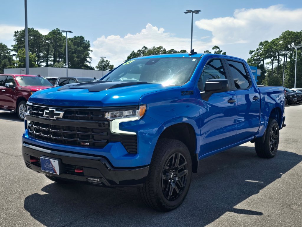 Used 2025 Chevrolet Silverado 1500 LT Trail Boss w/ Convenience Package II AWD/4WD 360° Tour