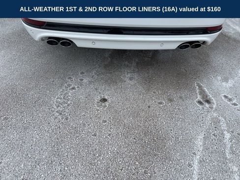 Used 2023 Lincoln Aviator Reserve w/ Equipment Group 201A image 10