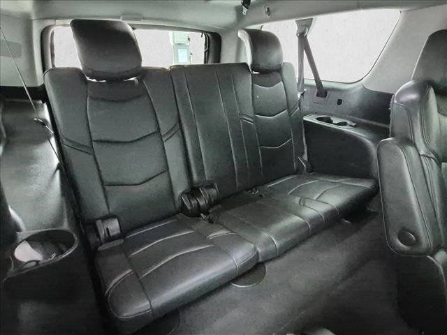 Used 2020 Cadillac Escalade ESV Premium Luxury AWD/4WD image 23