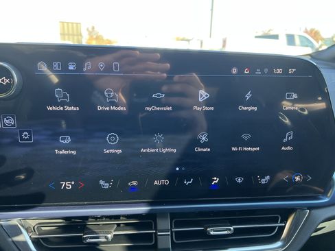 New 2026 Chevrolet Equinox EV LT AWD/4WD image 26