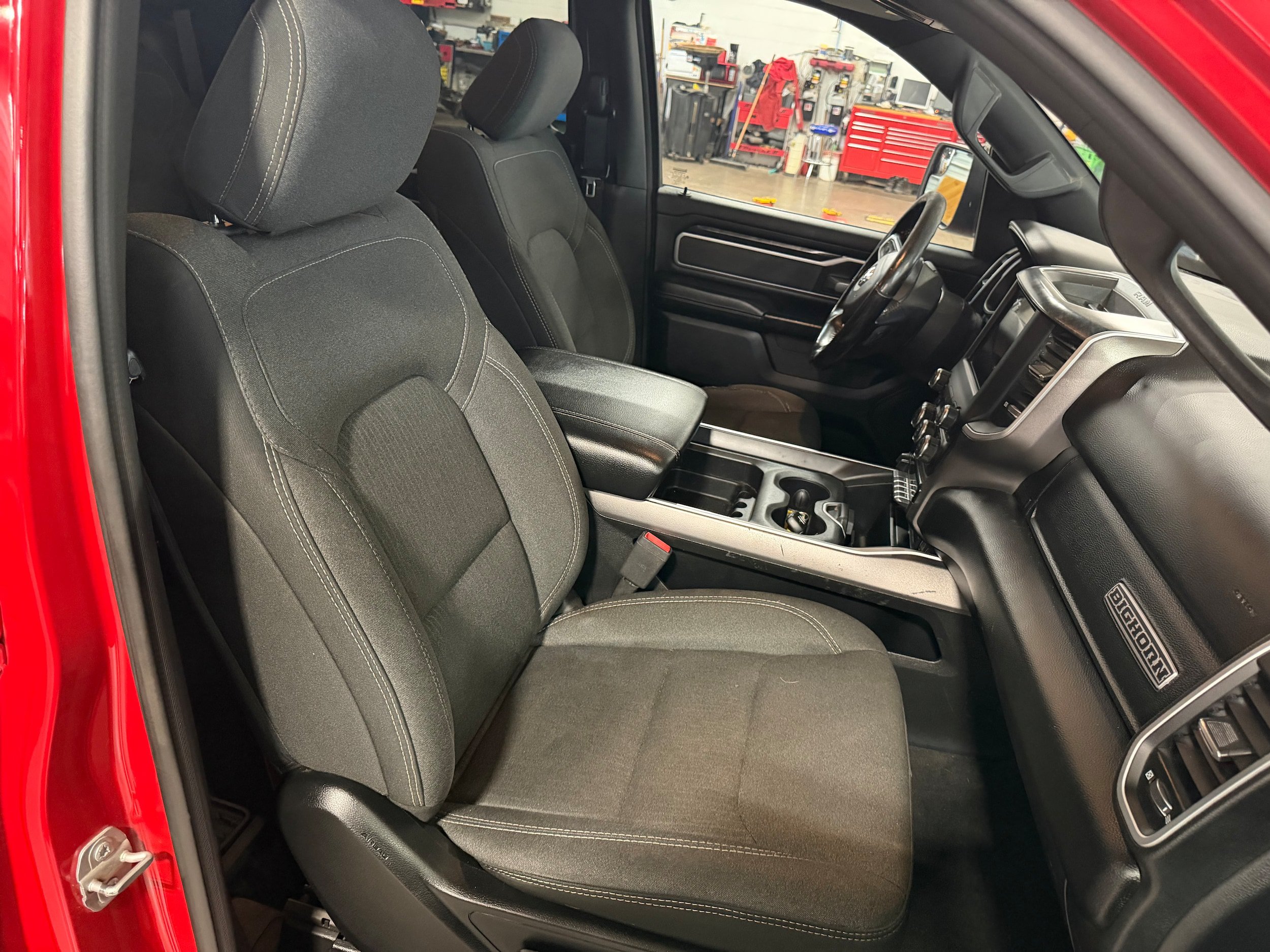 Used 2020 RAM 1500 Big Horn AWD/4WD image 10