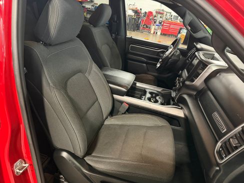 Used 2020 RAM 1500 Big Horn AWD/4WD image 10