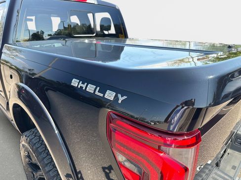 Used 2025 Ford F150 Lariat w/ Equipment Group 501A Mid image 9