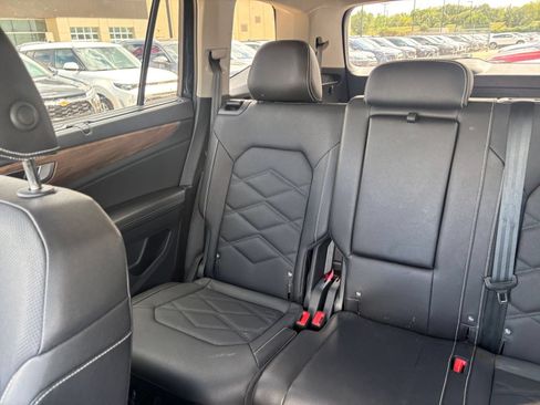 Used 2026 Volkswagen Atlas SE AWD/4WD image 41