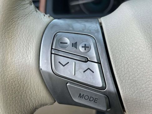 Used 2008 Toyota Solara SLE image 17