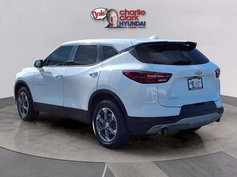 Used 2024 Chevrolet Blazer LT FWD image 3