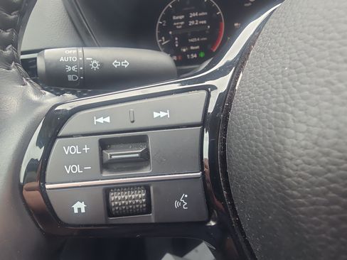 Used 2024 Honda CR-V EX-L image 29