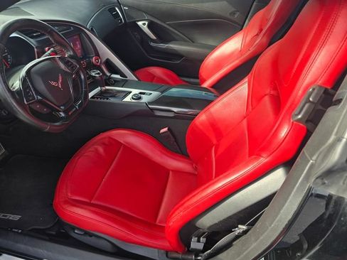 Used 2019 Chevrolet Corvette Z06 RWD image 14