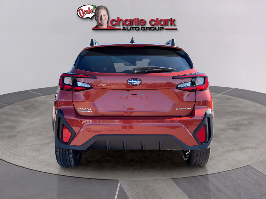 Used 2024 Subaru Crosstrek 2.0i Premium AWD/4WD image 4
