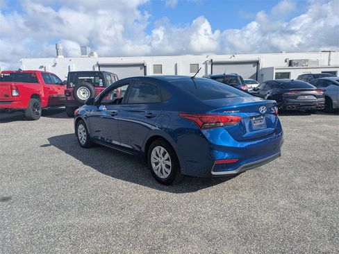 Used 2019 Hyundai Accent SE image 5