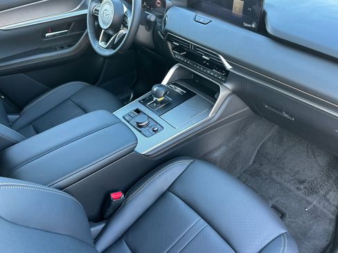New 2026 MAZDA CX-90 Plug-In Hybrid w/ Preferred image 19