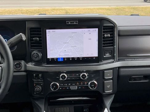 New 2026 Ford F250 Platinum w/ Tremor Off-Road Package image 6