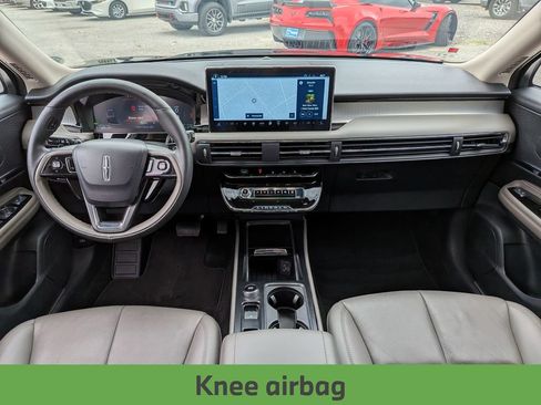 Used 2025 Lincoln Corsair Grand Touring w/ Equipment Group 301A AWD/4WD image 26