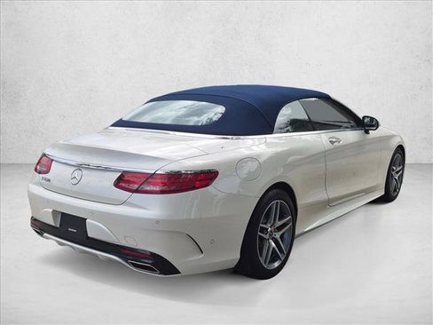 Used 2017 Mercedes-Benz S 550 Cabriolet image 5