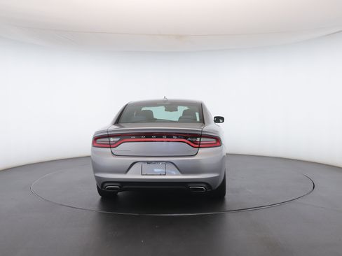 Used 2016 Dodge Charger SXT image 24