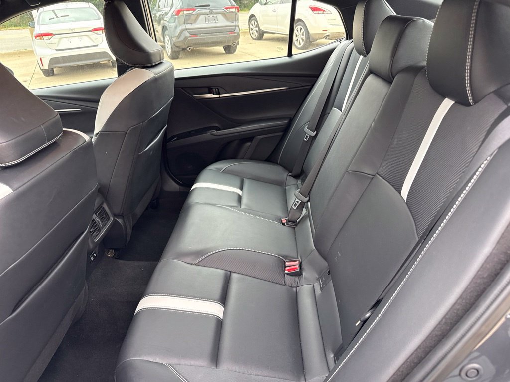 Used 2025 Toyota Camry SE FWD image 14