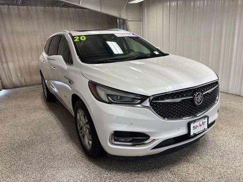 Used 2020 Buick Enclave Avenir w/ Avenir Technology Package AWD/4WD image 3