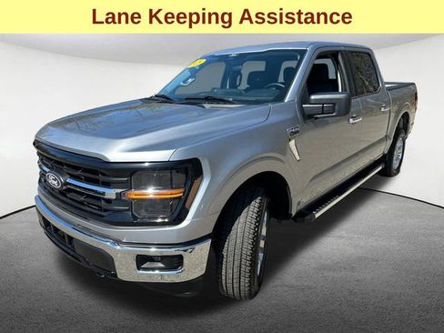 Used 2025 Ford F150 XLT w/ Equipment Group 301A Standard AWD/4WD image 5