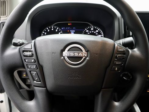Certified 2025 Nissan Frontier S AWD/4WD image 29