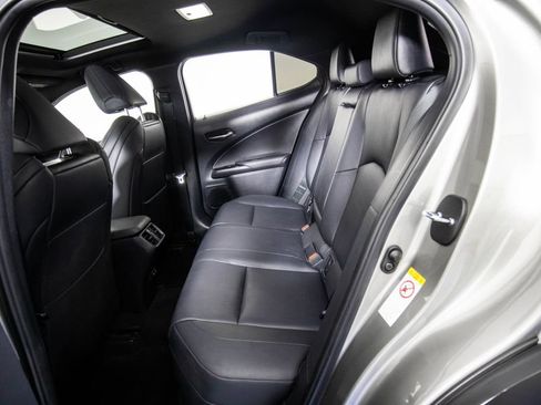 Used 2019 Lexus UX 200 F Sport w/ F Sport Premium Package FWD image 12
