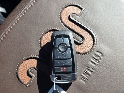 New 2026 Ford F250 King Ranch w/ Chrome Package image 97