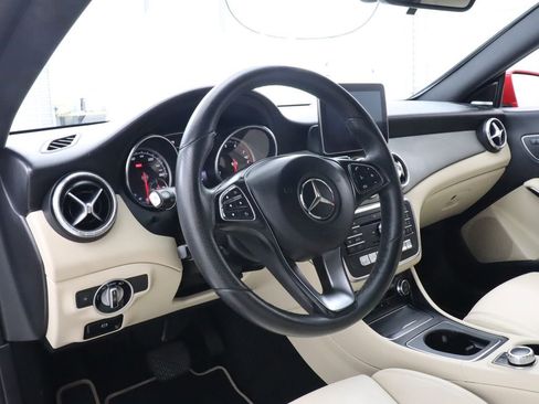 Used 2017 Mercedes-Benz CLA 250 image 17