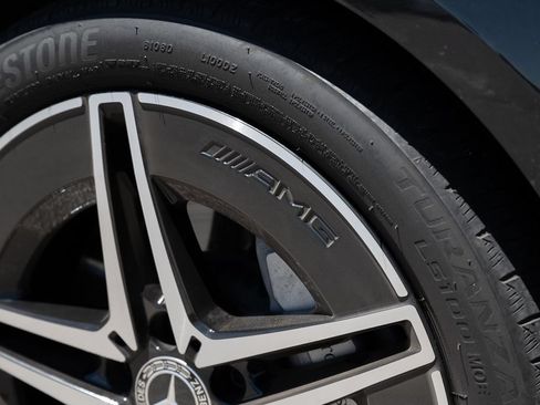 Used 2022 Mercedes-Benz C 300 4MATIC Sedan image 13