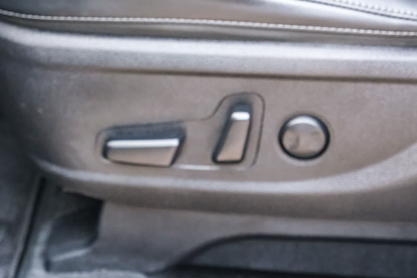 Used 2024 Kia Telluride S FWD image 25