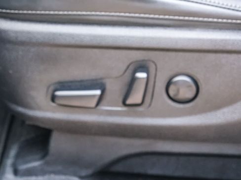 Used 2024 Kia Telluride S FWD image 25