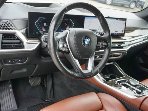 Used 2024 BMW X5 sDrive40i w/ Premium Package RWD image 12