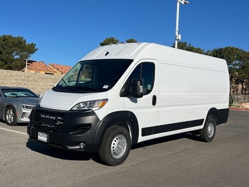 New 2026 RAM ProMaster 3500 w/ Convenience Group image 2