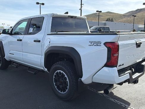 New 2026 Toyota Tacoma TRD Off-Road AWD/4WD image 5