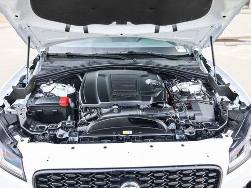 Used 2024 Jaguar F-PACE R-Dynamic S image 29