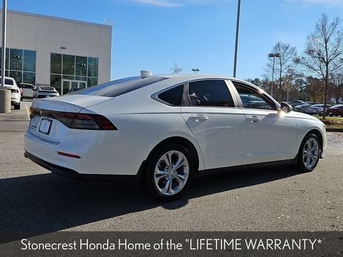 Certified 2024 Honda Accord LX image 9