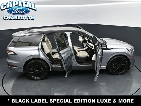 Used 2023 Lincoln Aviator Black Label image 35