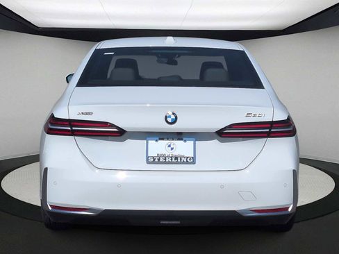 New 2026 BMW 530i xDrive image 7