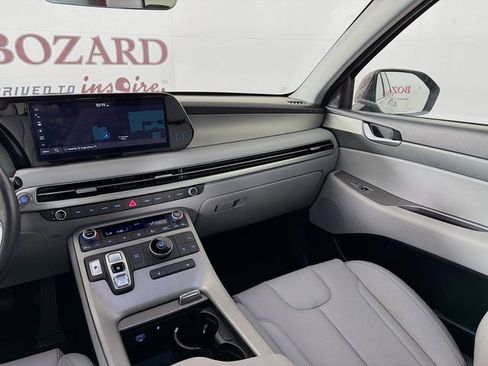 Used 2025 Hyundai Palisade SEL FWD image 27