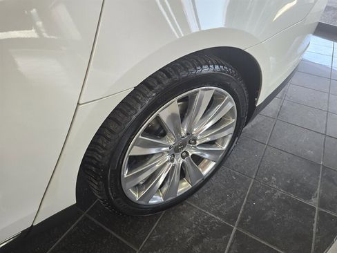 Used 2015 Lincoln MKS AWD w/ Equipment Group 201A image 34