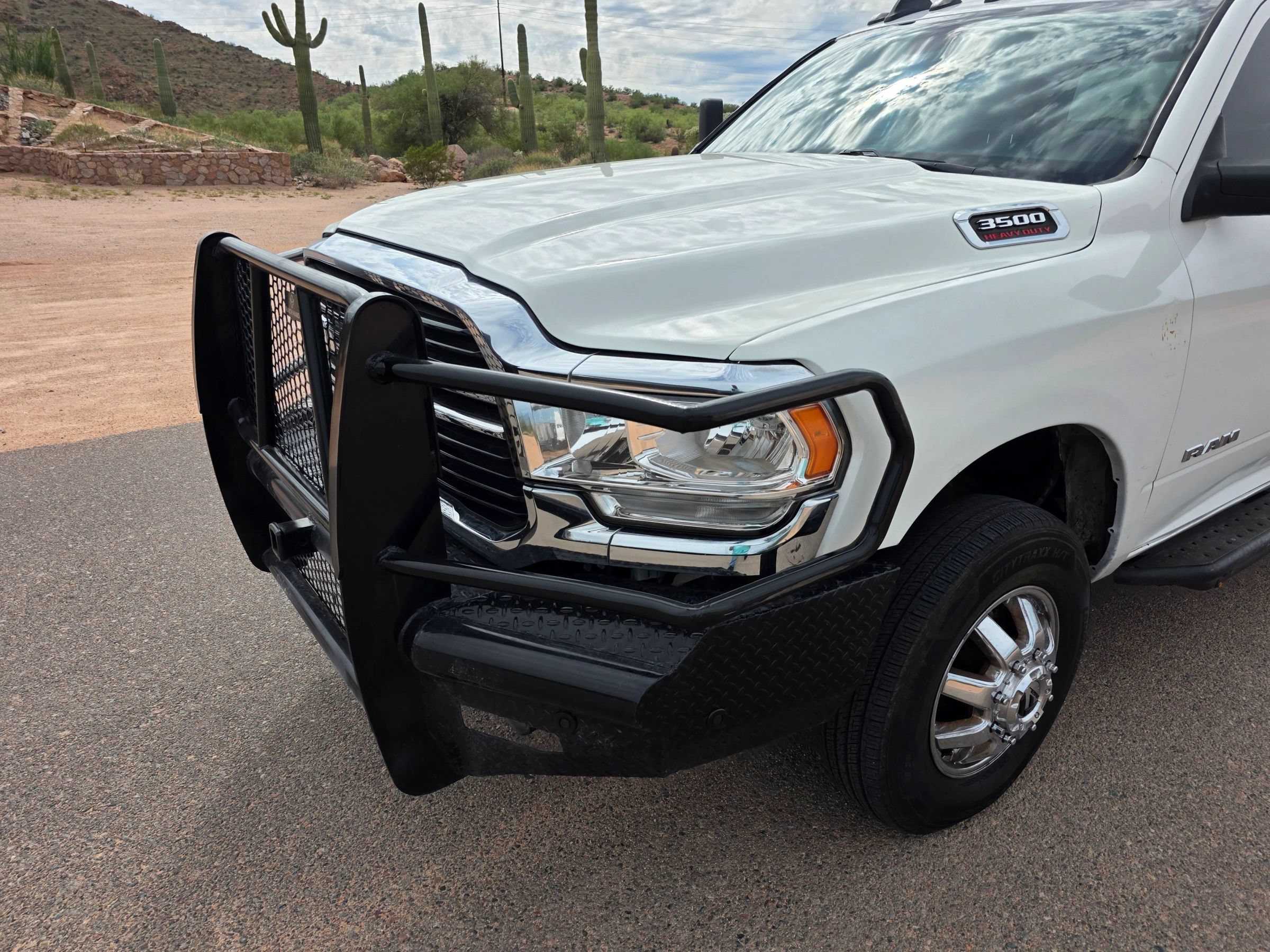 Used 2020 RAM 3500 Lone Star w/ Level 1 Equipment Group AWD/4WD image 8