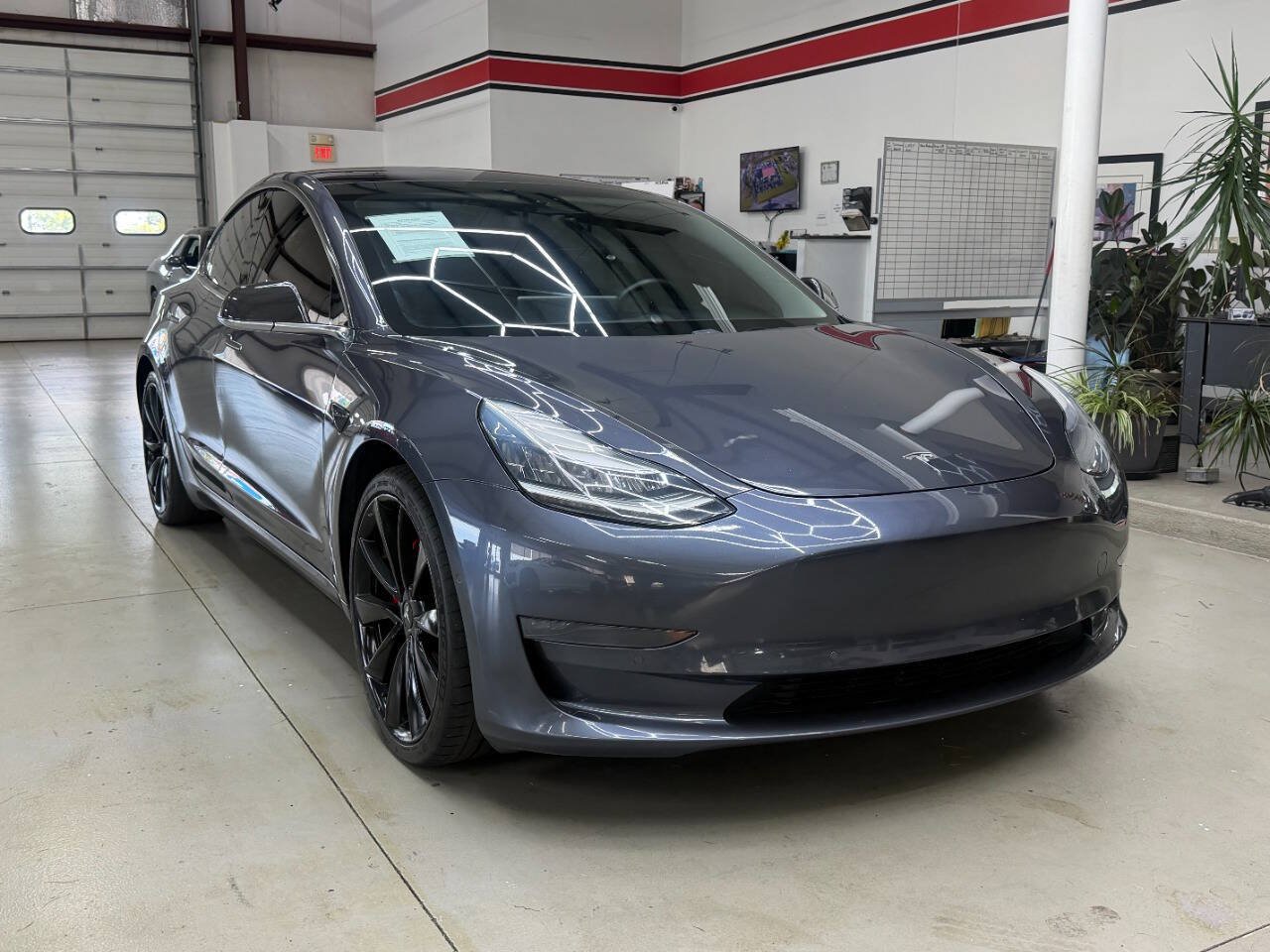 Used 2019 Tesla Model 3 Performance AWD/4WD image 1
