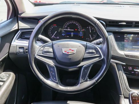 Used 2019 Cadillac XT5 Luxury AWD/4WD image 9
