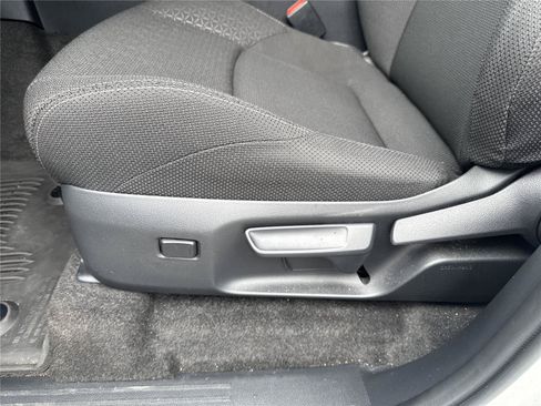 Used 2025 Toyota 4Runner SR5 RWD image 13