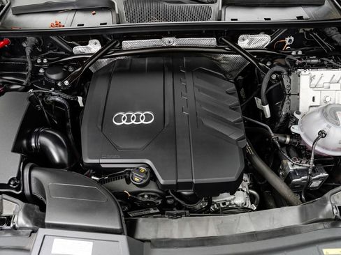 Used 2023 Audi Q5 2.0T Premium w/ Convenience Package AWD/4WD image 27