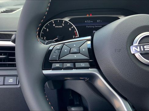 New 2025 Nissan Altima 2.5 SR w/ SR Premium Package image 23