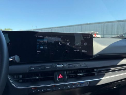 Used 2025 Kia K4 FWD image 20