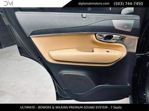 Used 2024 Volvo XC90 T8 Ultimate AWD/4WD image 28