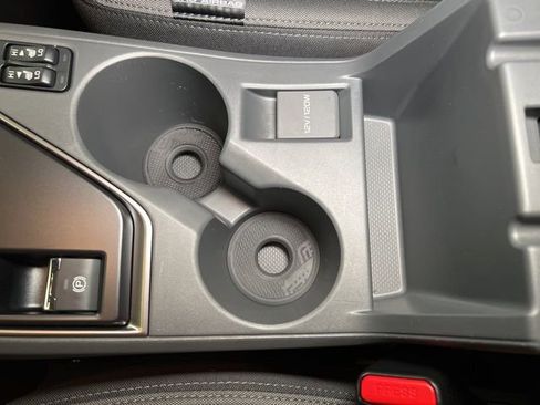 Certified 2025 Subaru Crosstrek 2.0i Premium image 27