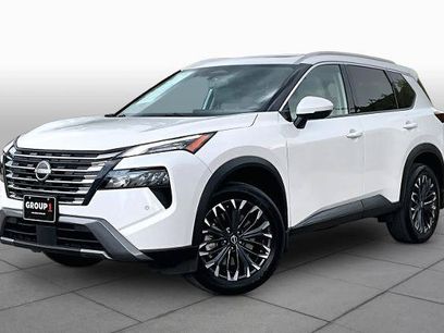 Certified 2025 Nissan Rogue SL w/ Tech Package